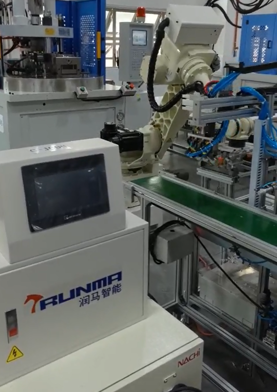 工業(yè)機(jī)器人