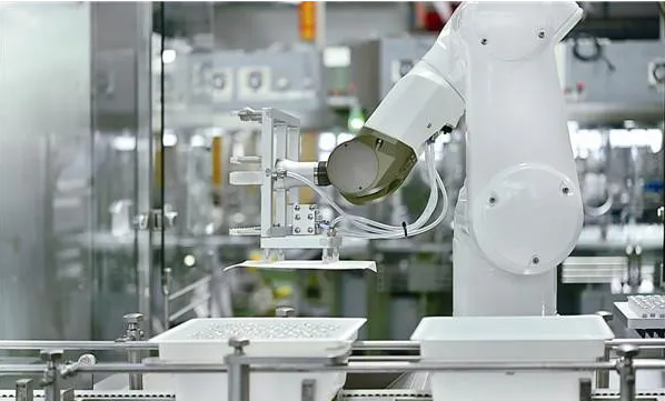 機械手或多自由度的機器人